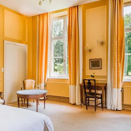 Halloy Chateau Sleeps 35 Wifi